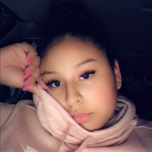 Meet your Posher, Brigitte